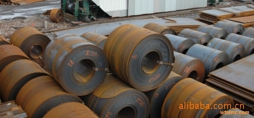 上海聚嵩金属材料 专业提供热轧卷板Q235，规格齐全，低价销售，服务周全